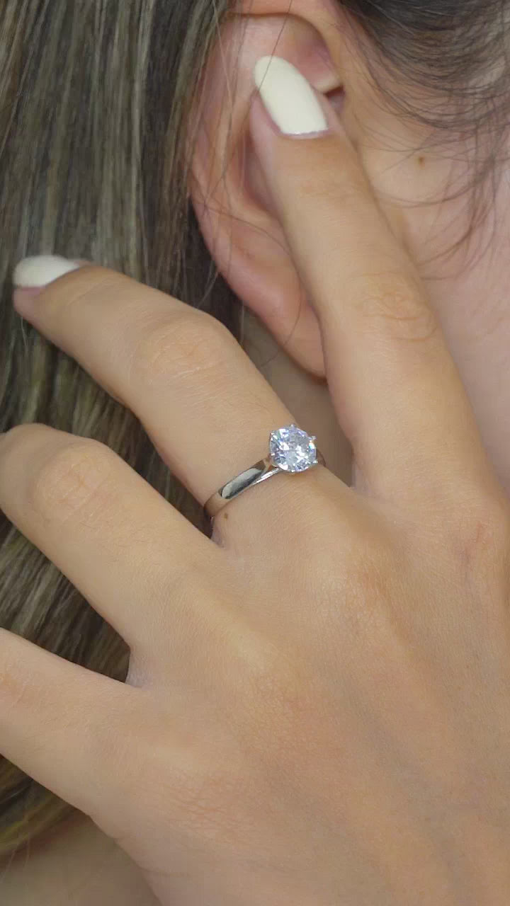 Taki | Solitaire Zilveren Ring, Cadeau voor Valentijn, Vrouw, Moeder